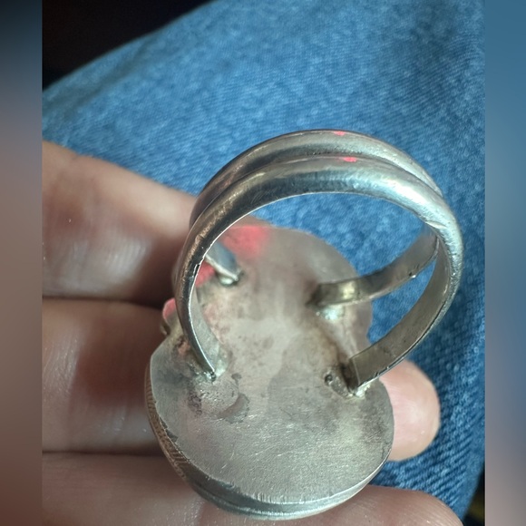 Vintage, likely Old Pawn, Sterling Silver Turquoise and Coral Ring size 10 - Picture 8 of 8